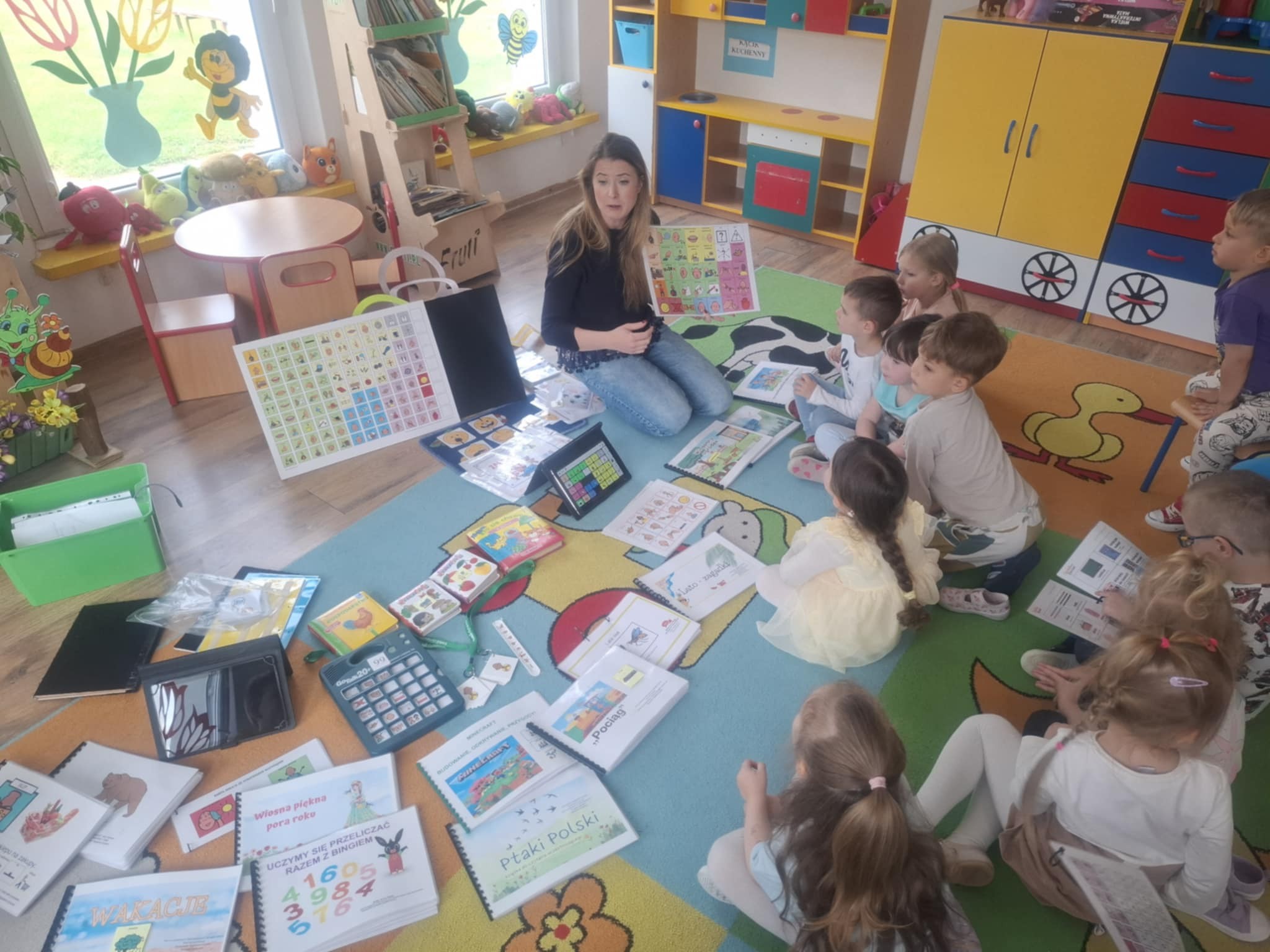 Pszczółki poznają inną komunikację