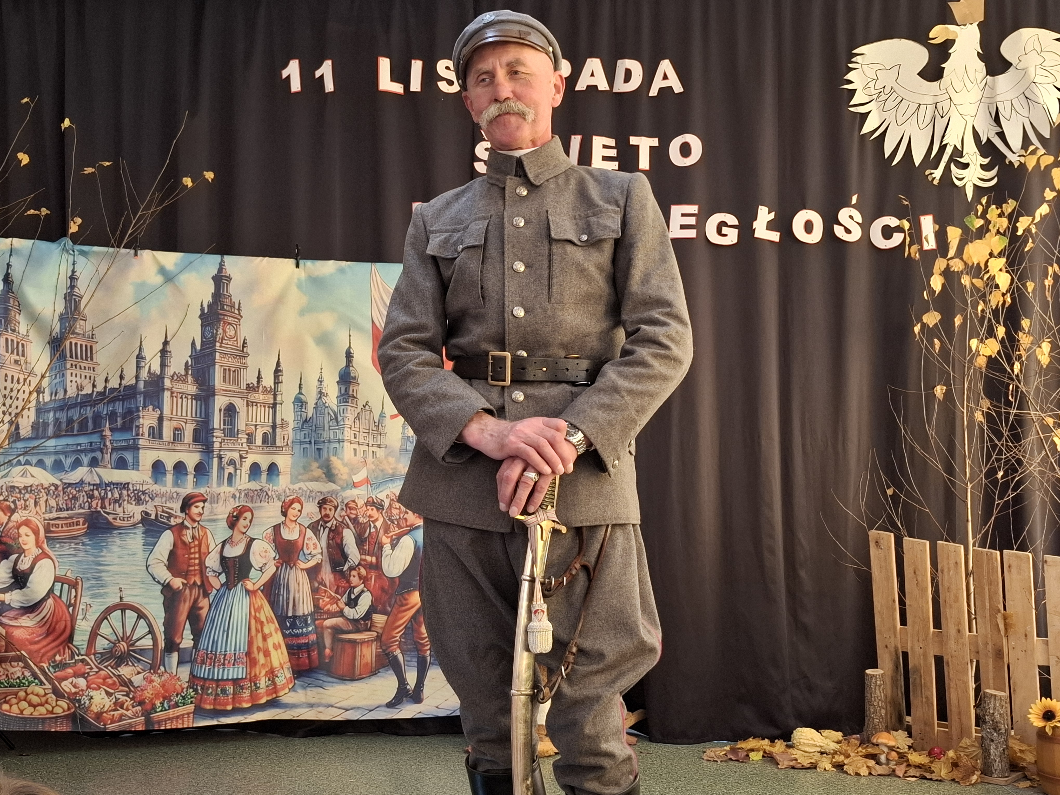 Pan Paweł w stroju J&oacute;zefa Piłsudskiego